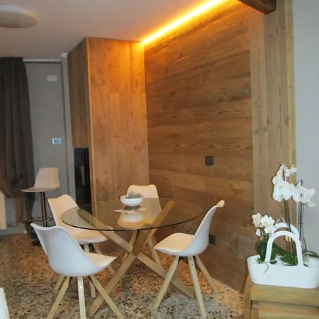 Maisongnemaz Appartement Aosta